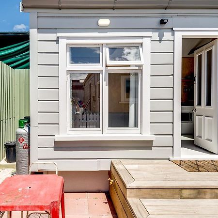 Ahuriri Studio Cottage เนเปียร์ ภายนอก รูปภาพ