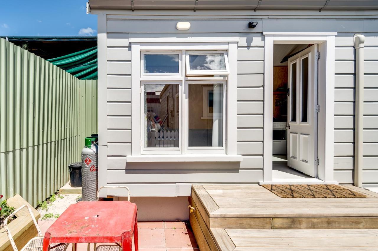 Ahuriri Studio Cottage เนเปียร์ ภายนอก รูปภาพ